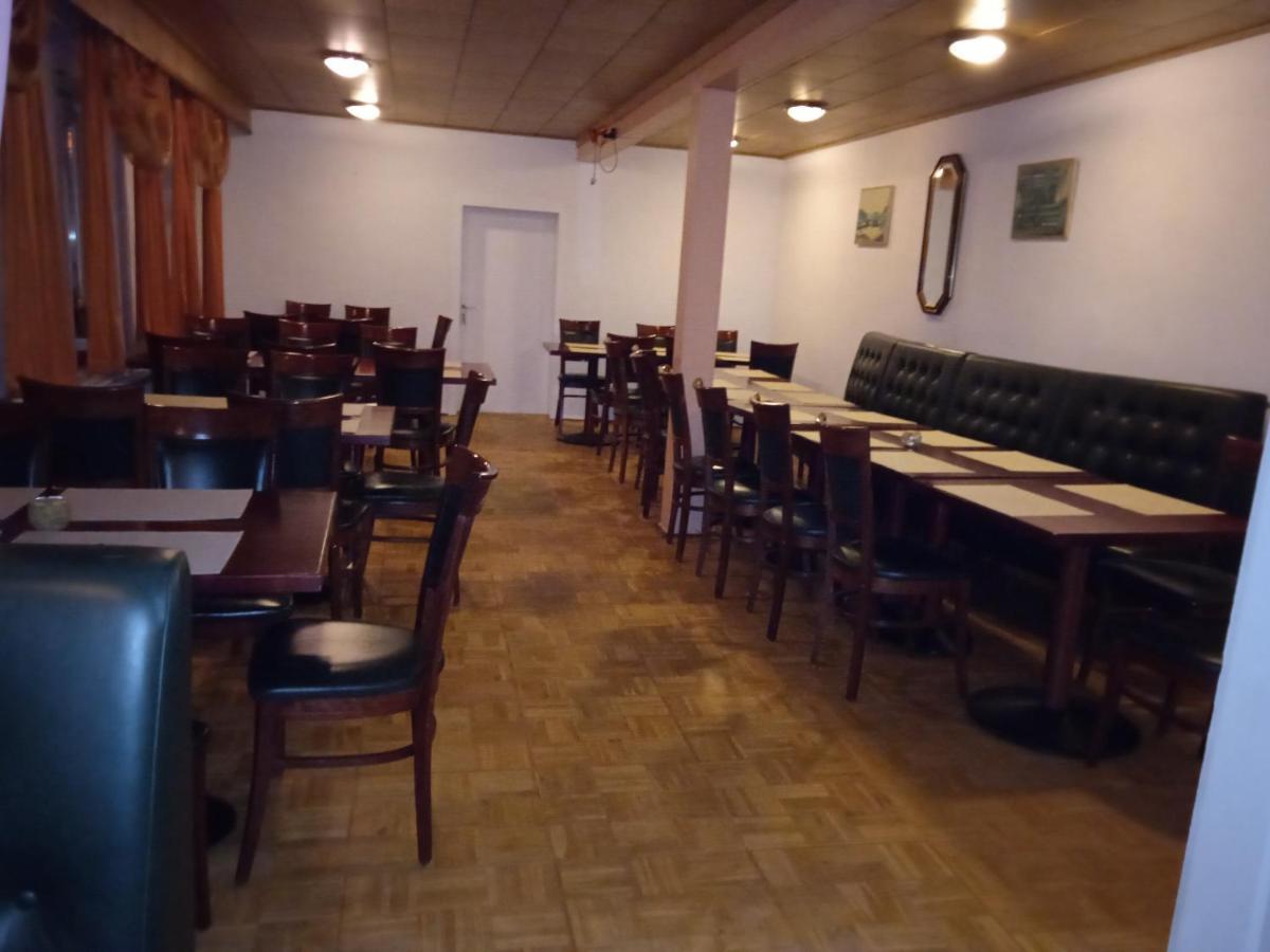 Hotel & Restaurant Zum Adlersberg Schleusingen Luaran gambar